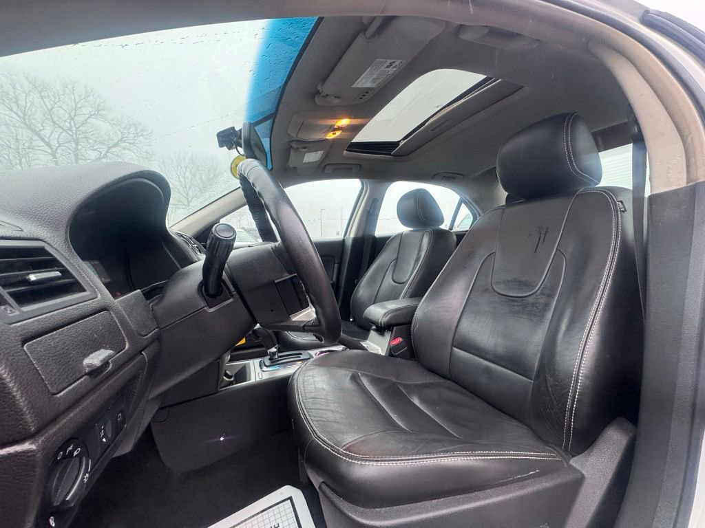 Used 2011 Ford Fusion Hybrid w/ 502A Rapid Spec Order Code image 28