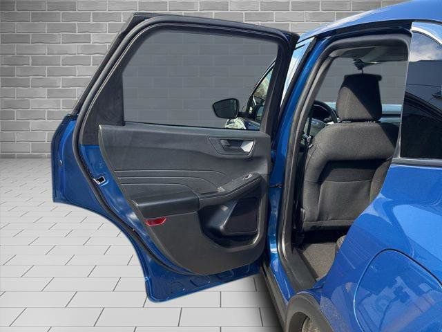 Certified 2023 Ford Escape Active AWD/4WD image 13