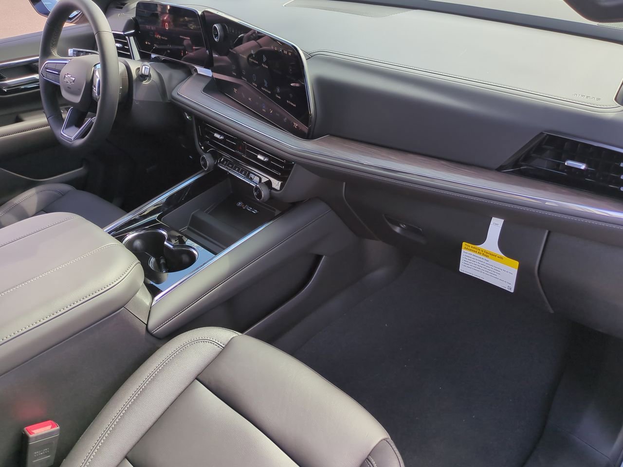 New 2026 Chevrolet Suburban Z71 w/ Comfort Package image 29