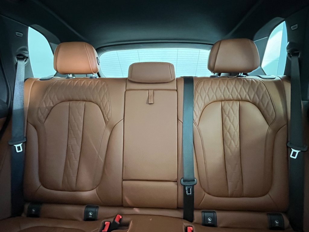 Certified 2022 BMW X5 M50i image 19