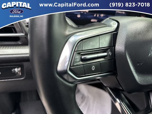 Used 2026 Chevrolet Traverse LT w/ Driver Confidence Package FWD image 22