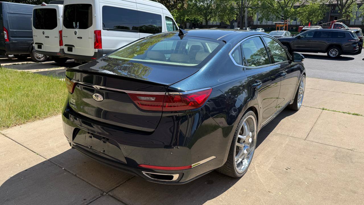 Used 2018 Kia Cadenza Technology FWD image 7