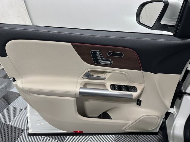 Certified 2023 Mercedes-Benz GLA 250 4MATIC image 15