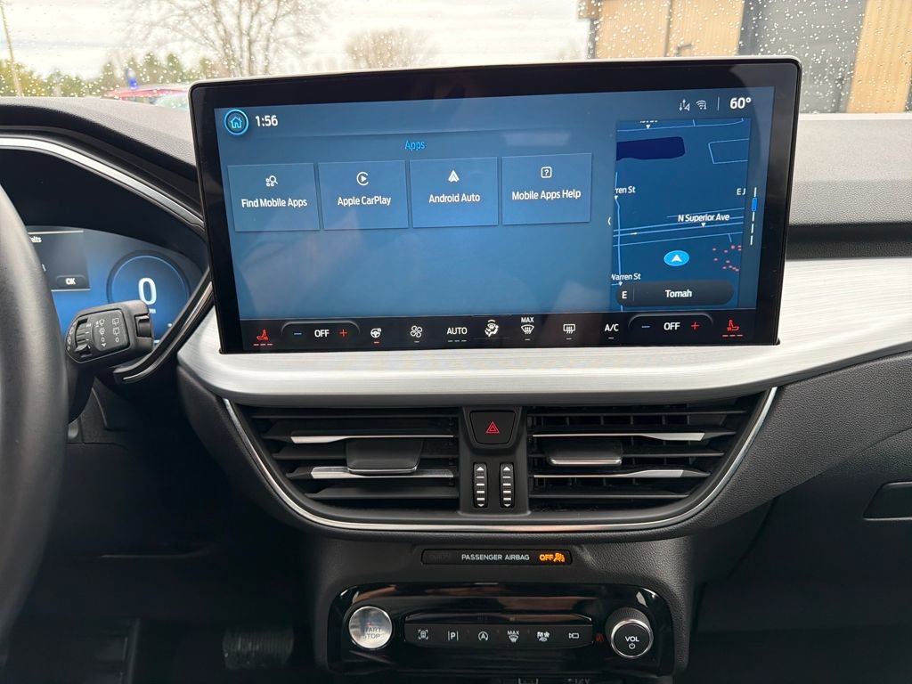 Used 2024 Ford Escape Platinum AWD/4WD image 32