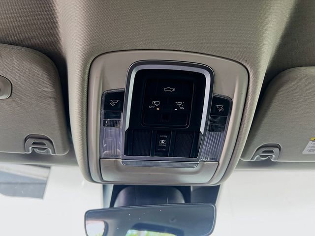 Used 2022 RAM 1500 Laramie AWD/4WD image 20