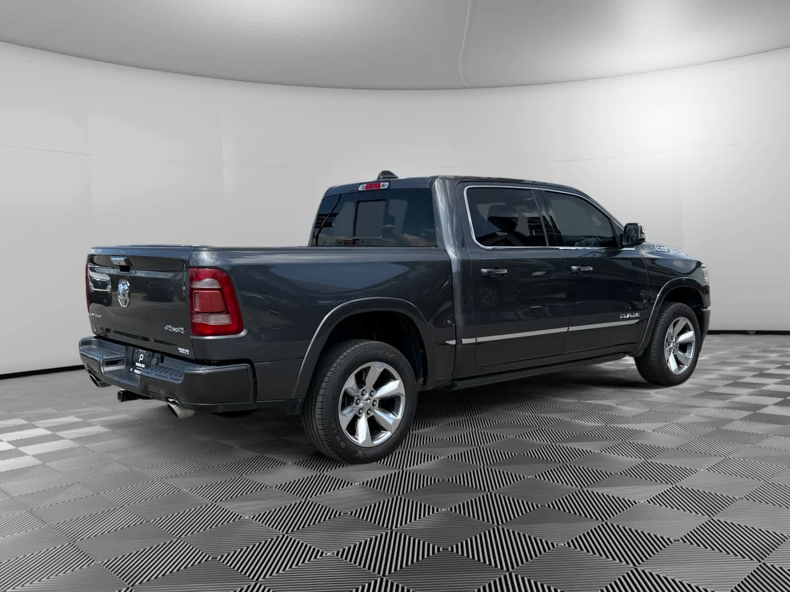 Used 2019 RAM 1500 Limited AWD/4WD image 5