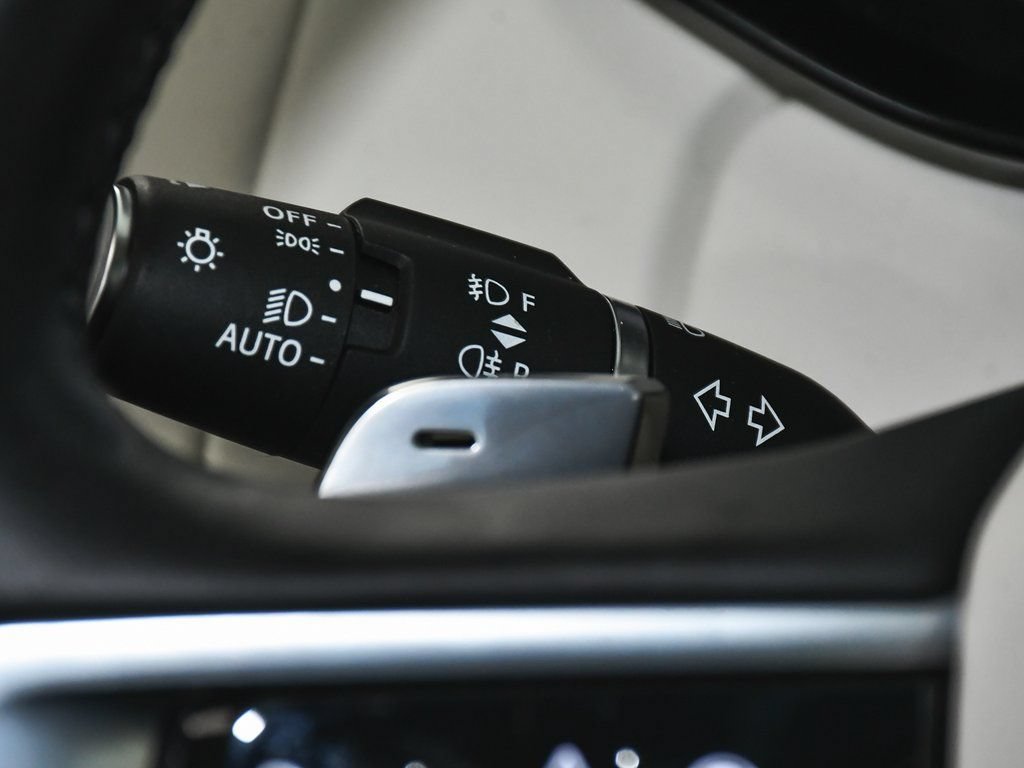 Used 2025 Land Rover Range Rover SE AWD/4WD image 49