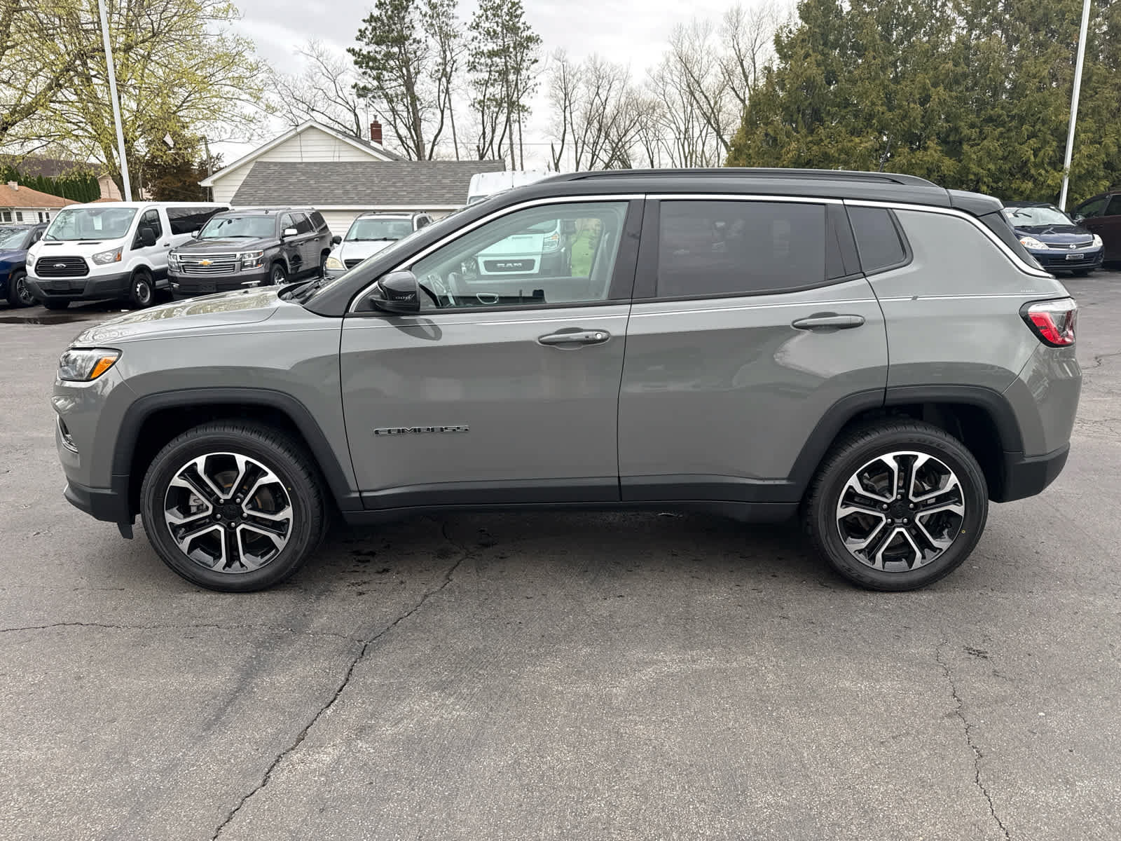 Used 2022 Jeep Compass Limited AWD/4WD image 6
