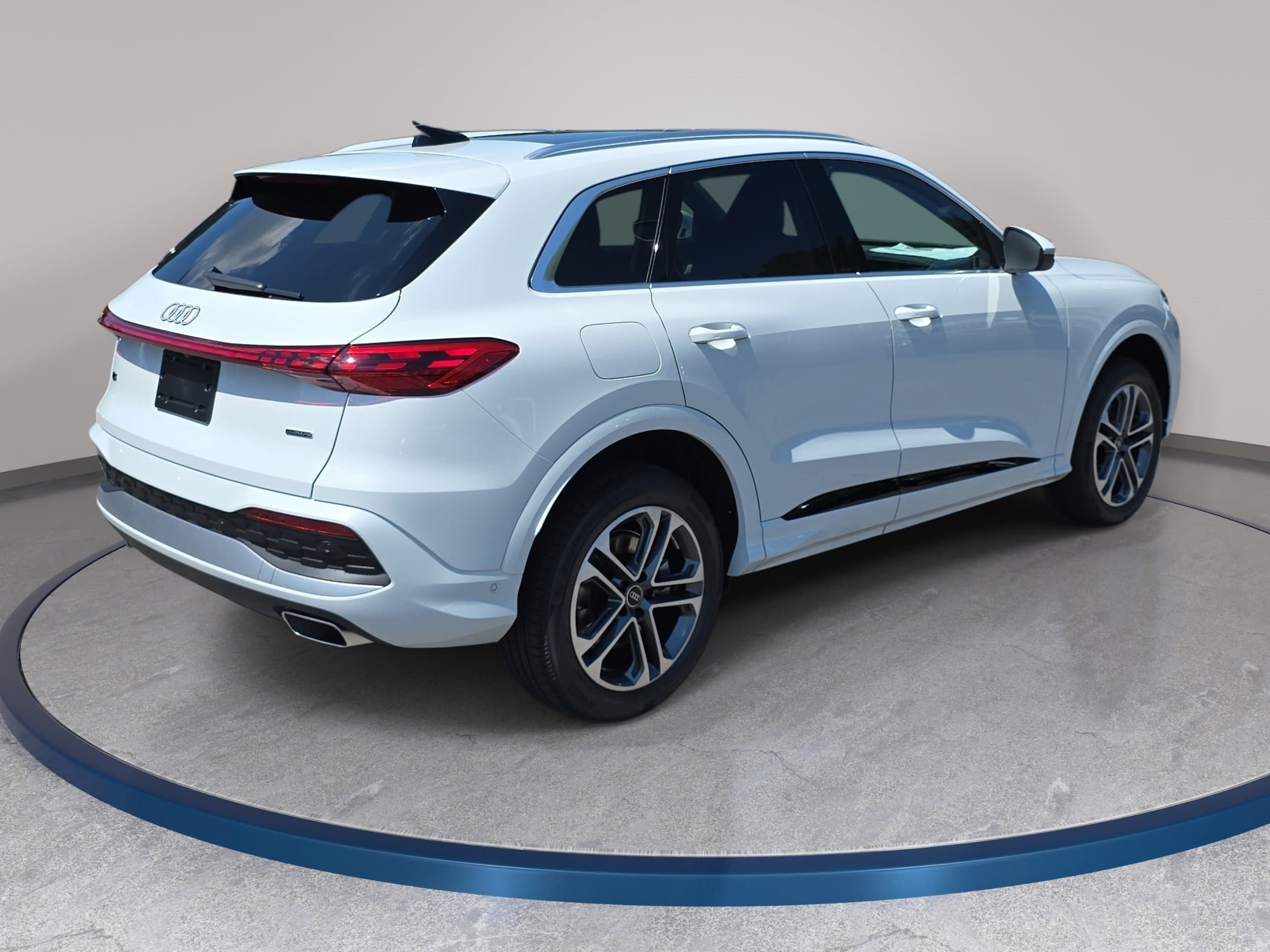 New 2026 Audi Q5 Premium Plus AWD/4WD image 5
