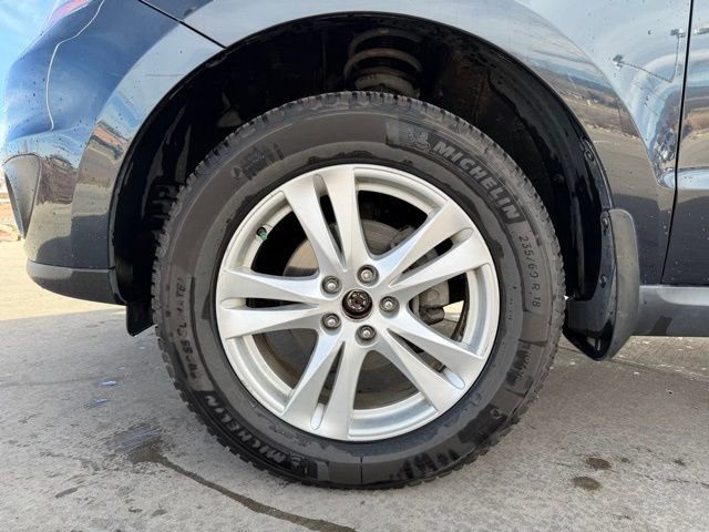 Used 2011 Hyundai Santa Fe SE image 30