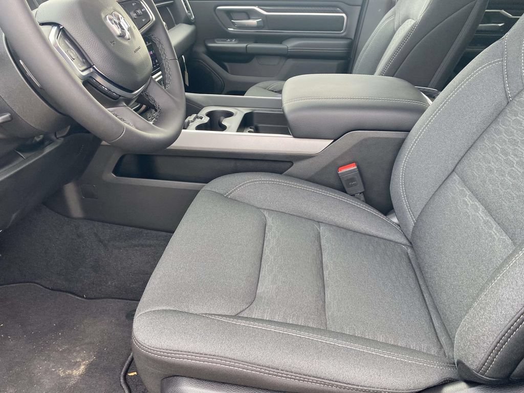 New 2026 RAM 1500 Big Horn AWD/4WD image 13
