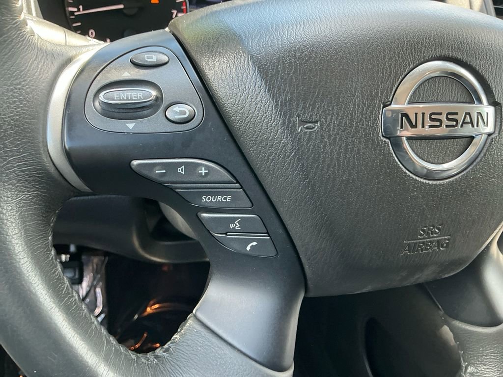 Used 2018 Nissan Pathfinder SL AWD/4WD image 21