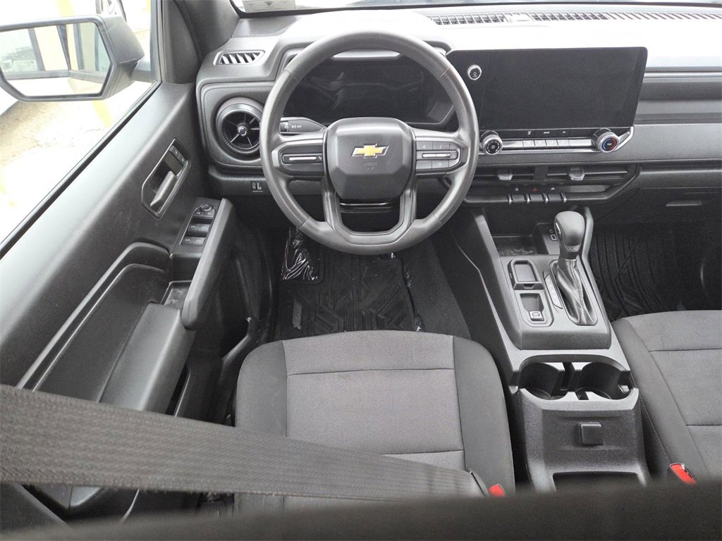 Used 2024 Chevrolet Colorado W/T image 21