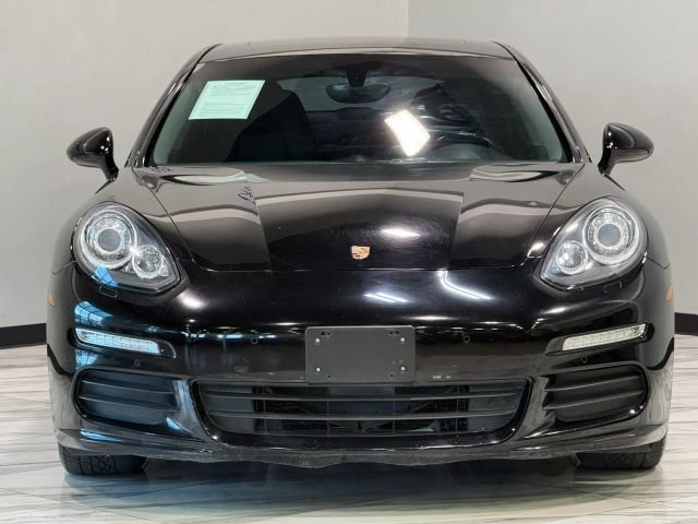 Used 2014 Porsche Panamera image 3