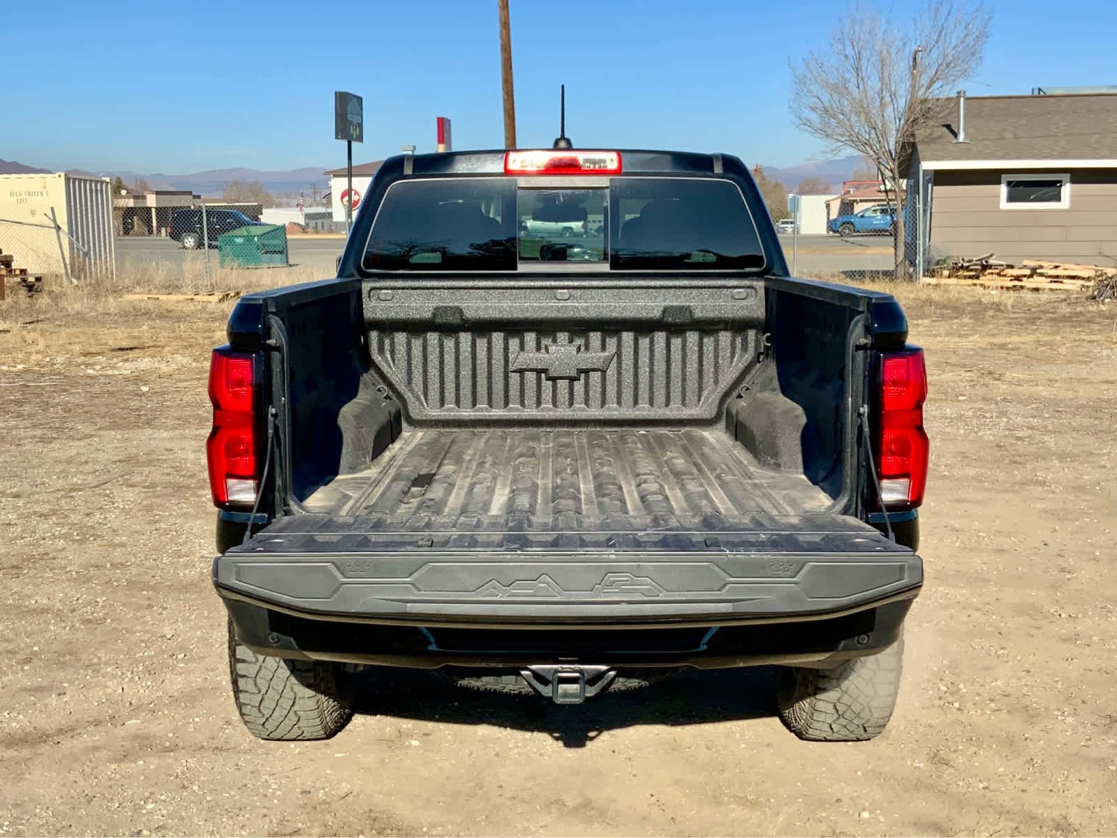 Certified 2025 Chevrolet Colorado ZR2 w/ Midnight Edition image 15