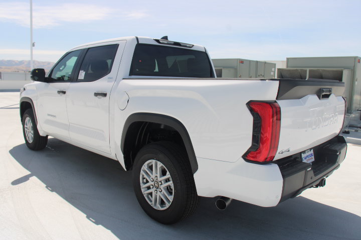 New 2026 Toyota Tundra SR5 AWD/4WD image 5