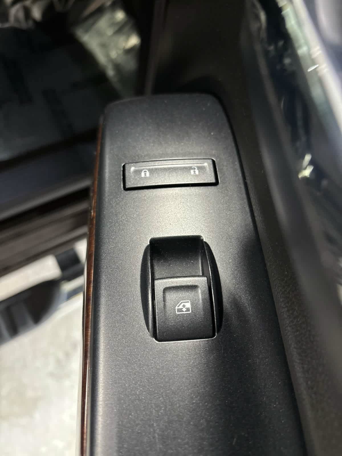 Used 2018 GMC Sierra 1500 SLE w/ SLE Value Package AWD/4WD image 35