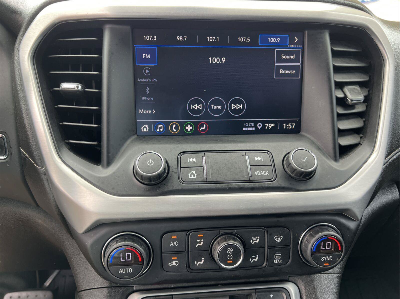 Used 2021 GMC Acadia SLE w/ LPO, Floor Liner Package FWD image 22