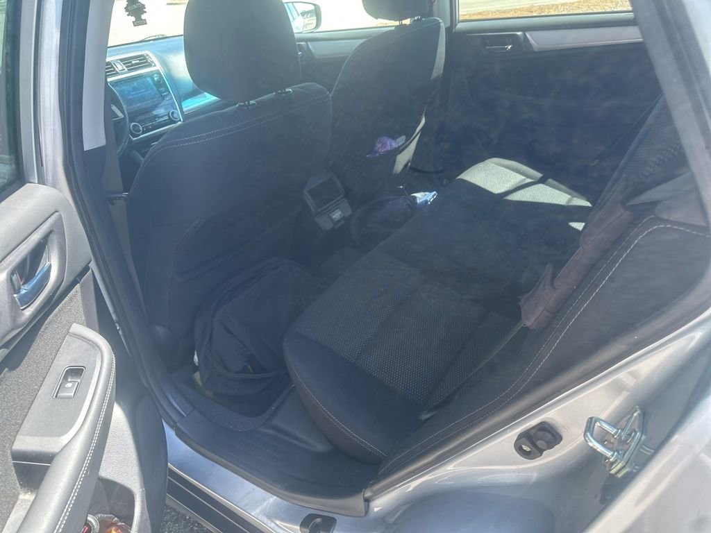 Used 2018 Subaru Outback 2.5i Premium AWD/4WD image 17