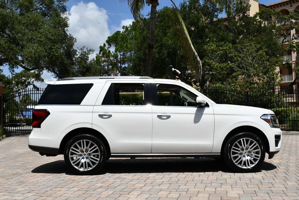 Used 2022 Ford Expedition Limited AWD/4WD image 7