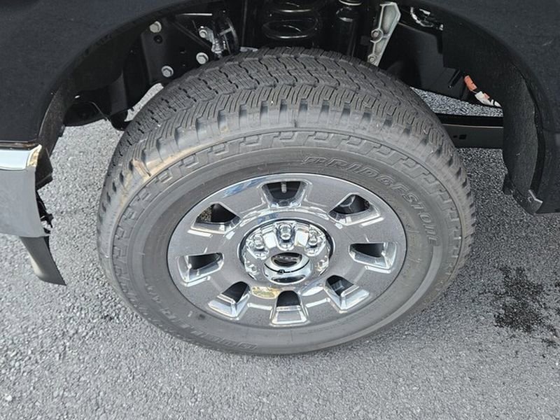 New 2026 Ford F250 King Ranch w/ Chrome Package image 18