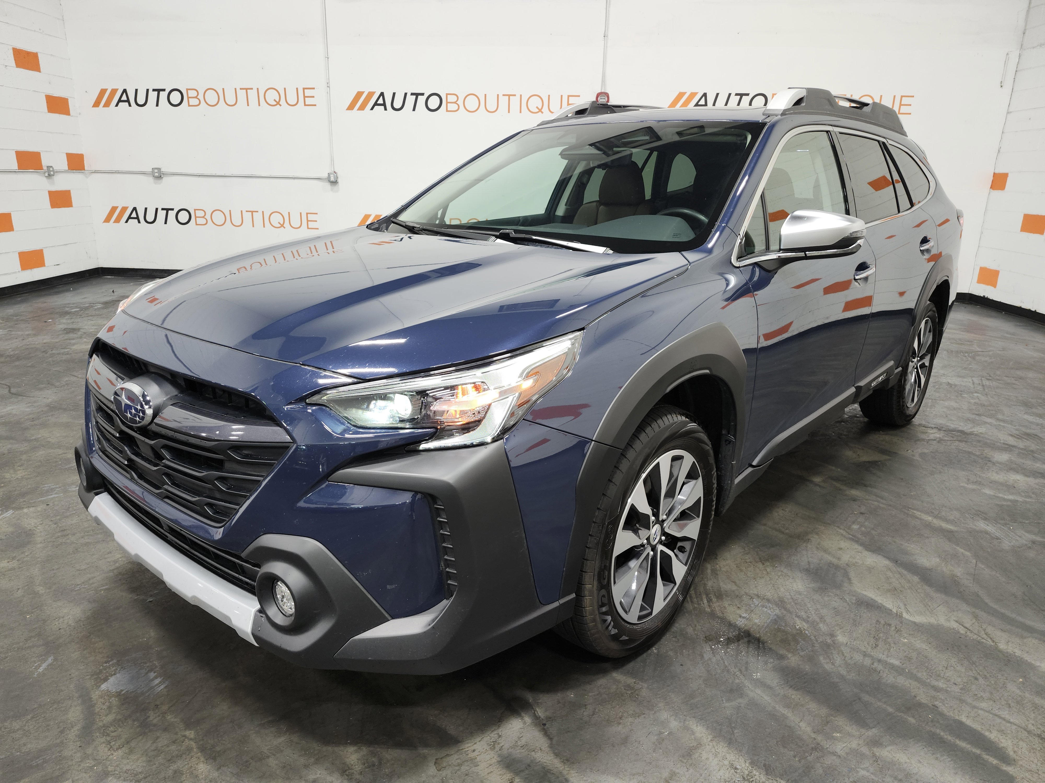 Used 2025 Subaru Outback Touring XT w/ Popular Package #2 image 15
