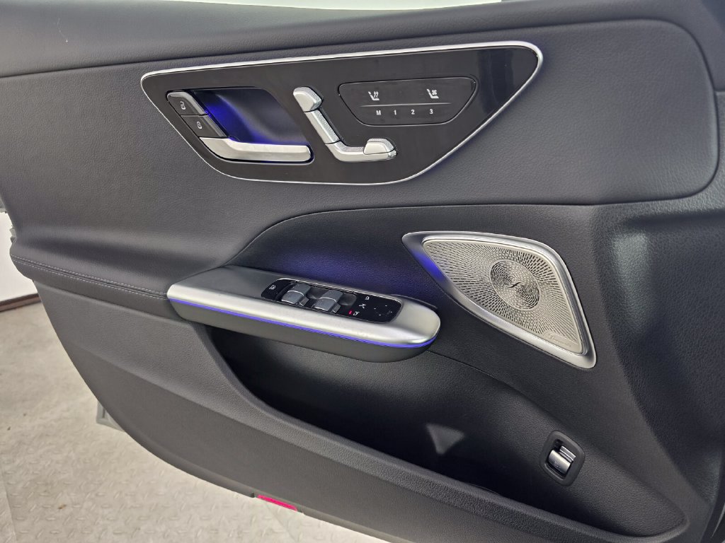 New 2026 Mercedes-Benz C 300 Sedan image 16