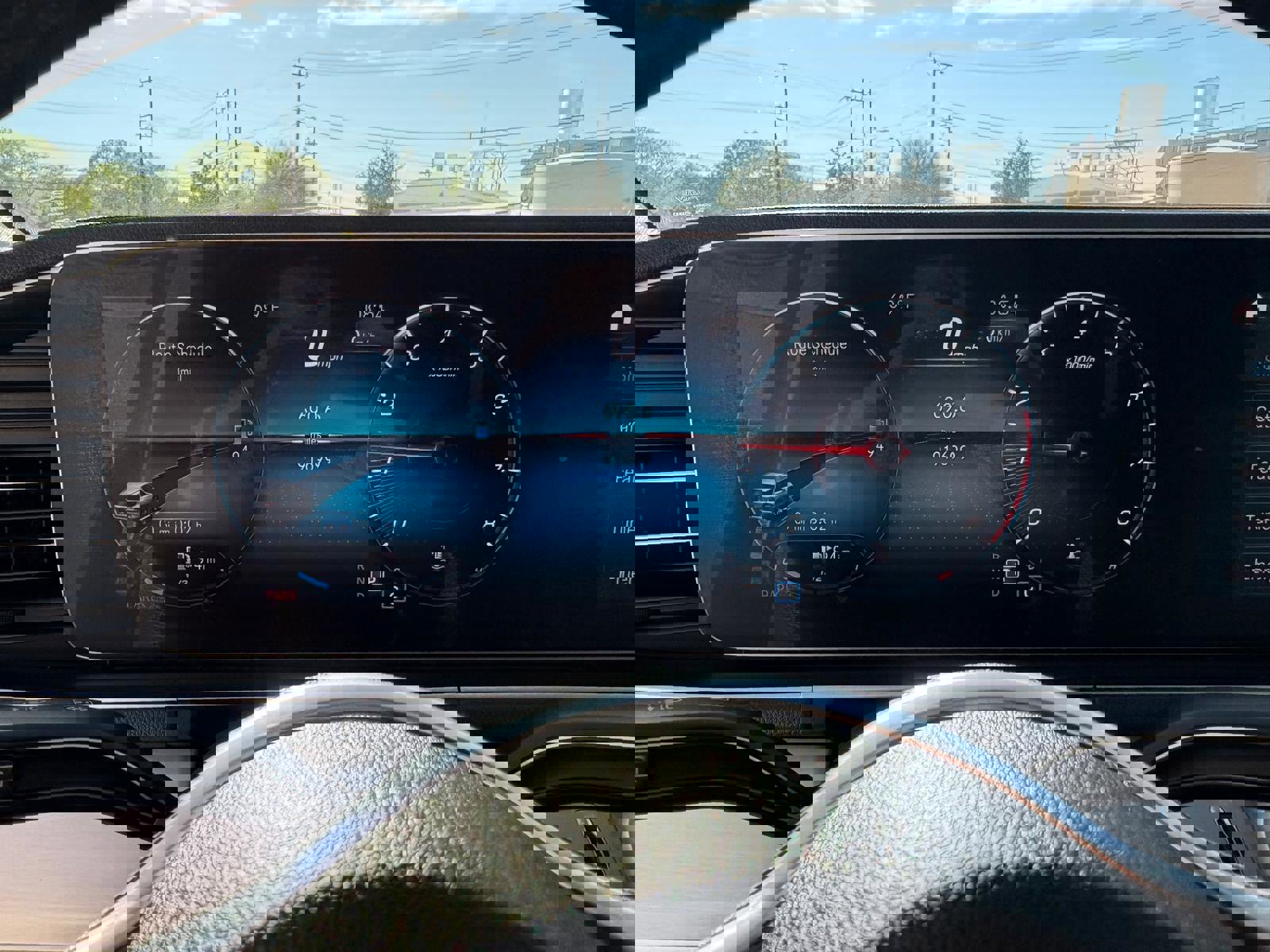 Used 2020 Mercedes-Benz GLE 350 4MATIC image 17