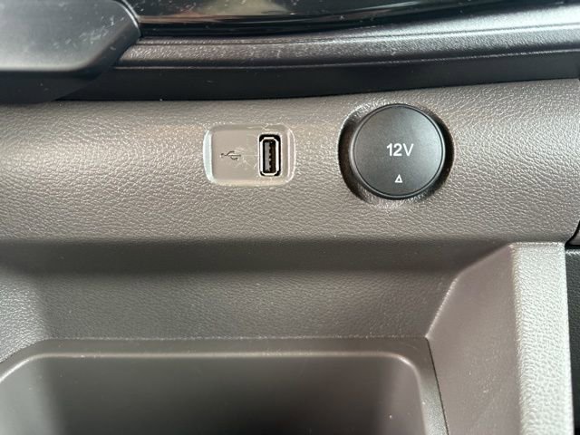 Used 2024 Ford Transit 350 XLT image 19