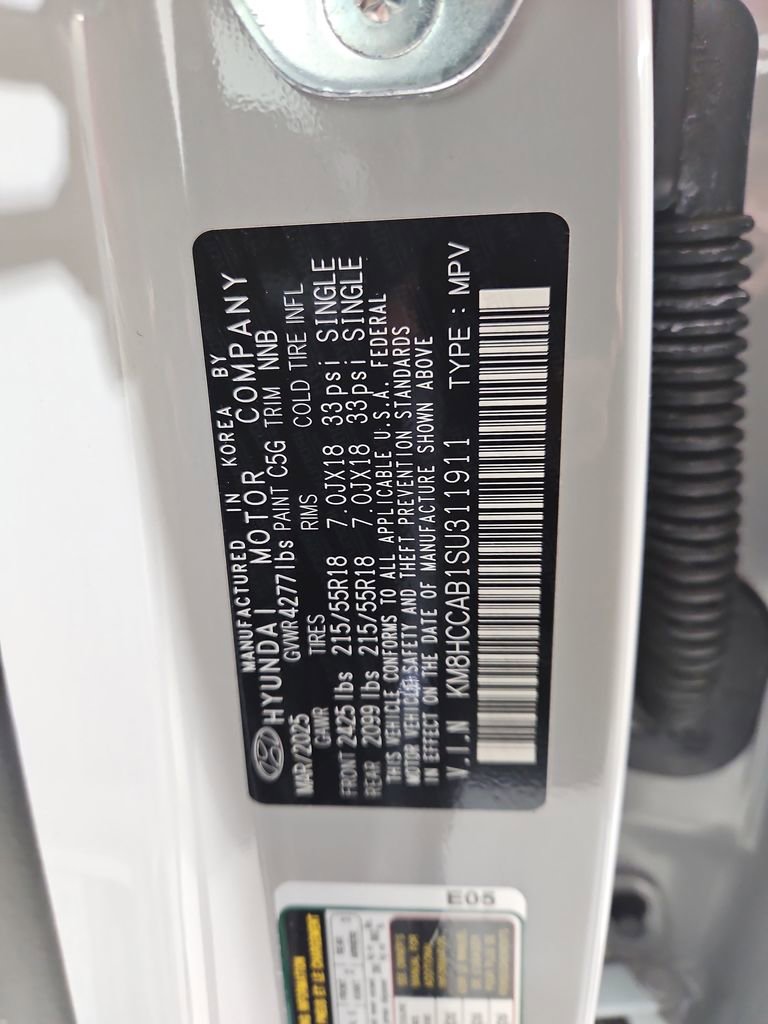 Certified 2025 Hyundai Kona SEL AWD/4WD image 31