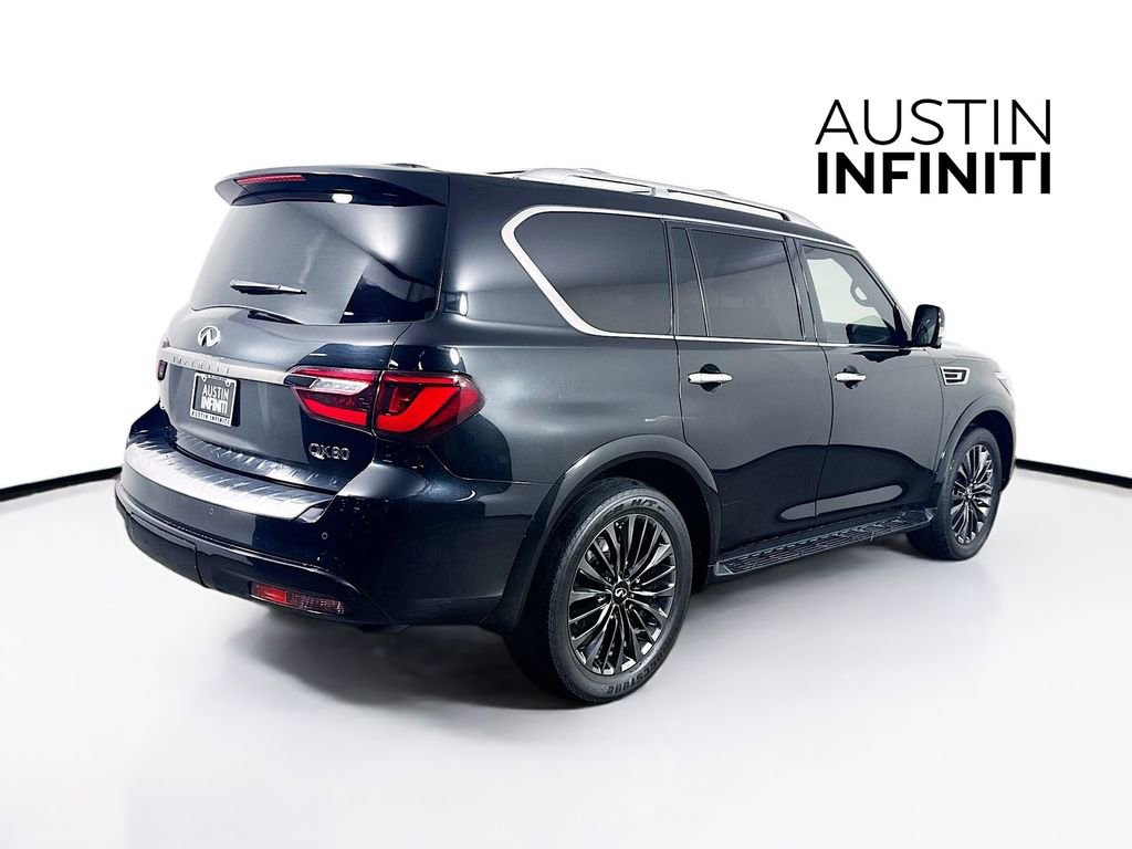 Used 2024 INFINITI QX80 Sensory AWD/4WD image 9