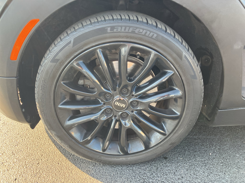 Used 2019 MINI Cooper Clubman S w/ Premium Package image 11