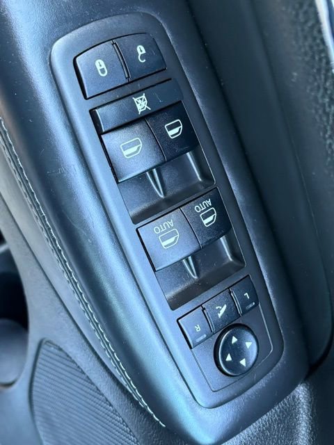 Used 2021 Jeep Grand Cherokee Overland image 16