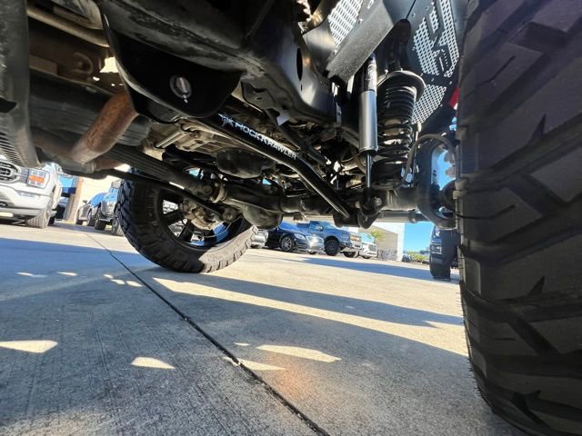 Used 2019 Jeep Wrangler Unlimited Rubicon w/ Steel Bumper Group image 15