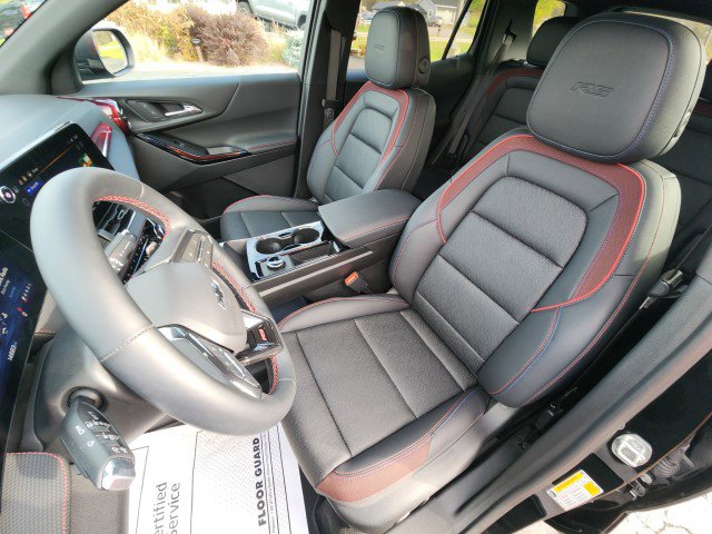 Used 2025 Chevrolet Equinox RS w/ Safety and Technology Package image 30