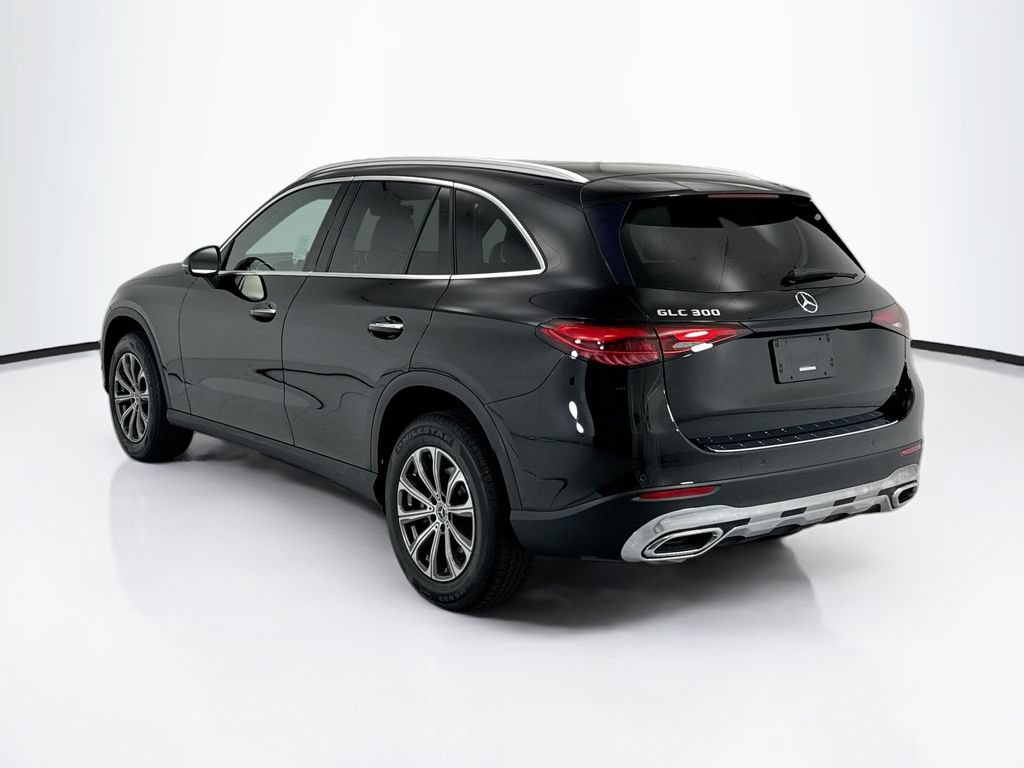 Used 2023 Mercedes-Benz GLC 300 image 7