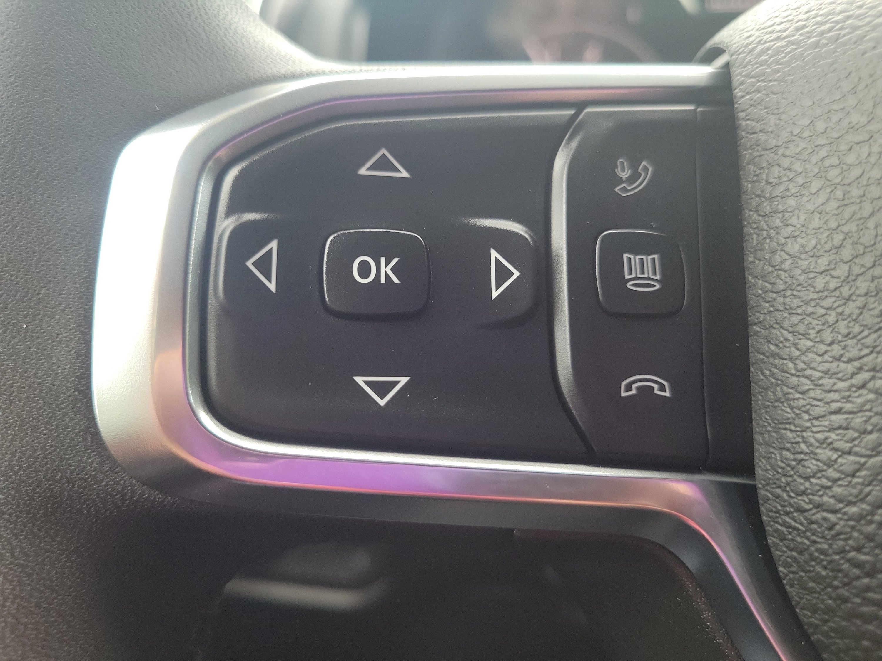 New 2026 RAM 2500 Laramie AWD/4WD image 26