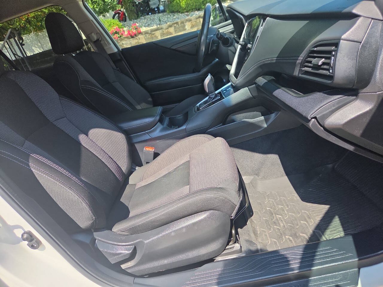 Used 2021 Subaru Outback Premium AWD/4WD image 24