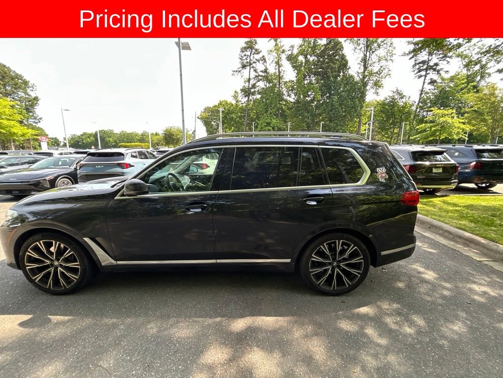 Used 2022 BMW X7 xDrive40i w/ Premium Package AWD/4WD image 5