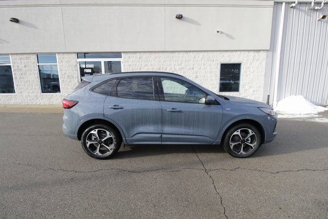 New 2026 Ford Escape ST-Line Elite w/ Equipment Group 501A image 11