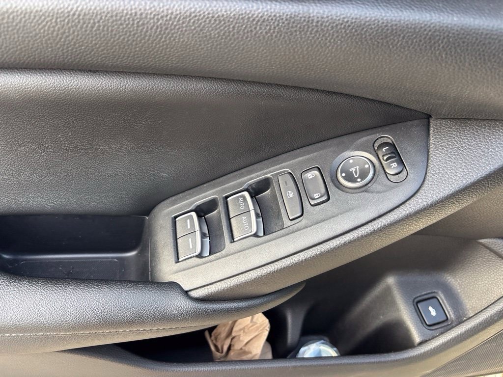 Used 2019 Honda Accord Sport image 15