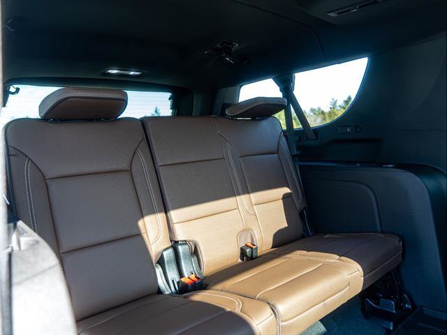 New 2026 Chevrolet Suburban High Country AWD/4WD image 23