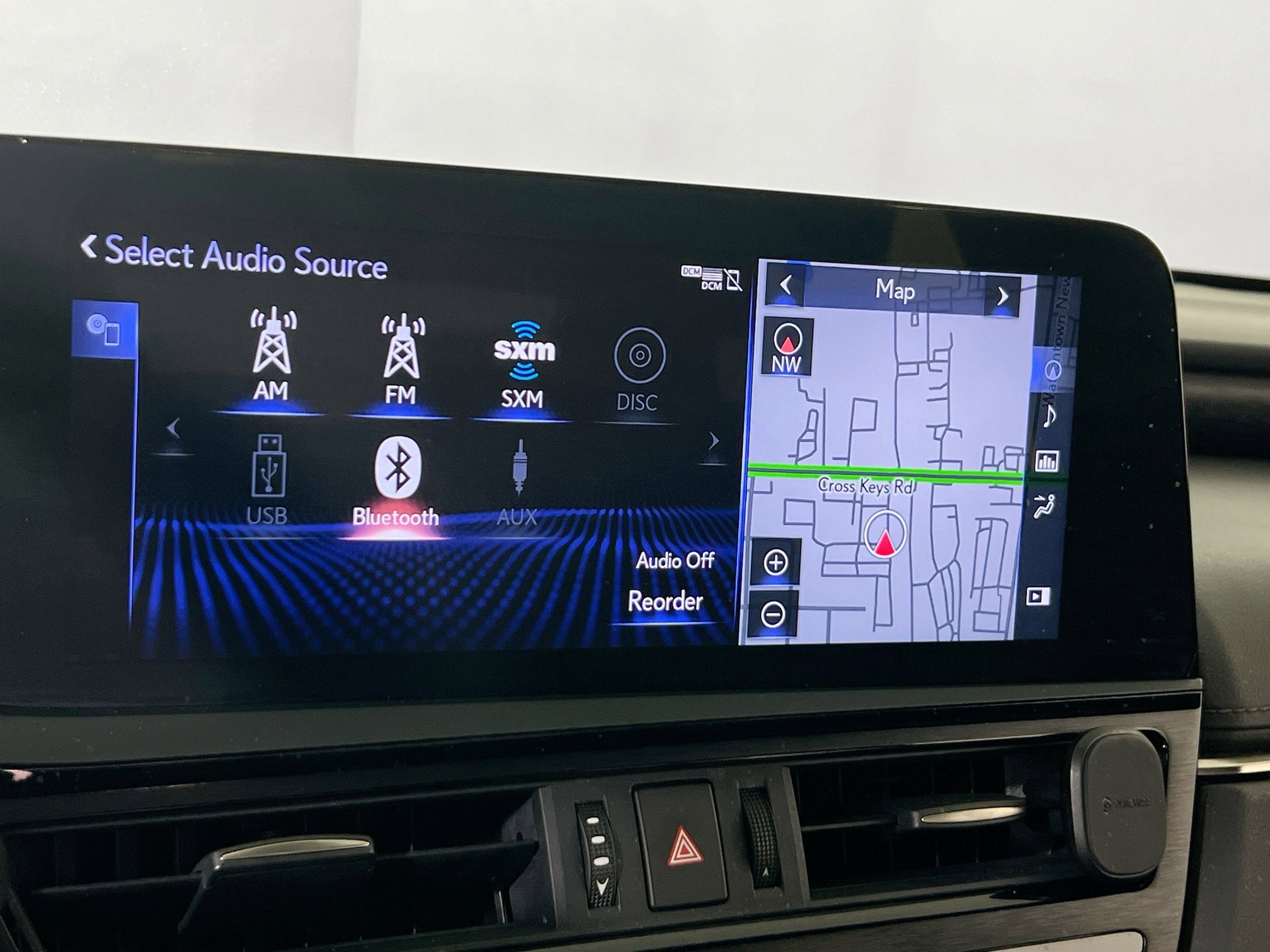 Used 2022 Lexus ES 350 w/ Premium Package image 14