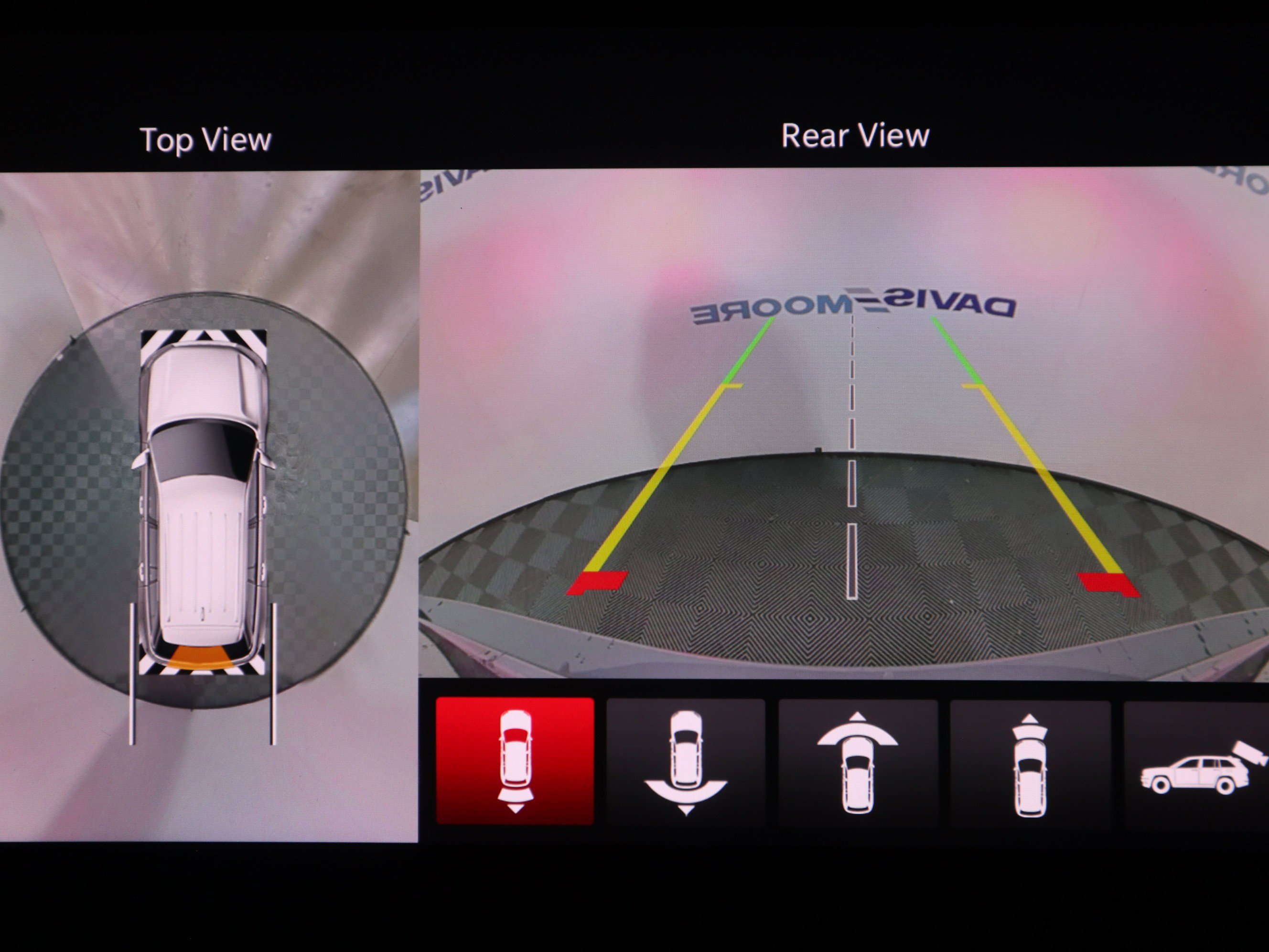 New 2025 Jeep Grand Cherokee Limited w/ Luxury Tech Group II image 25