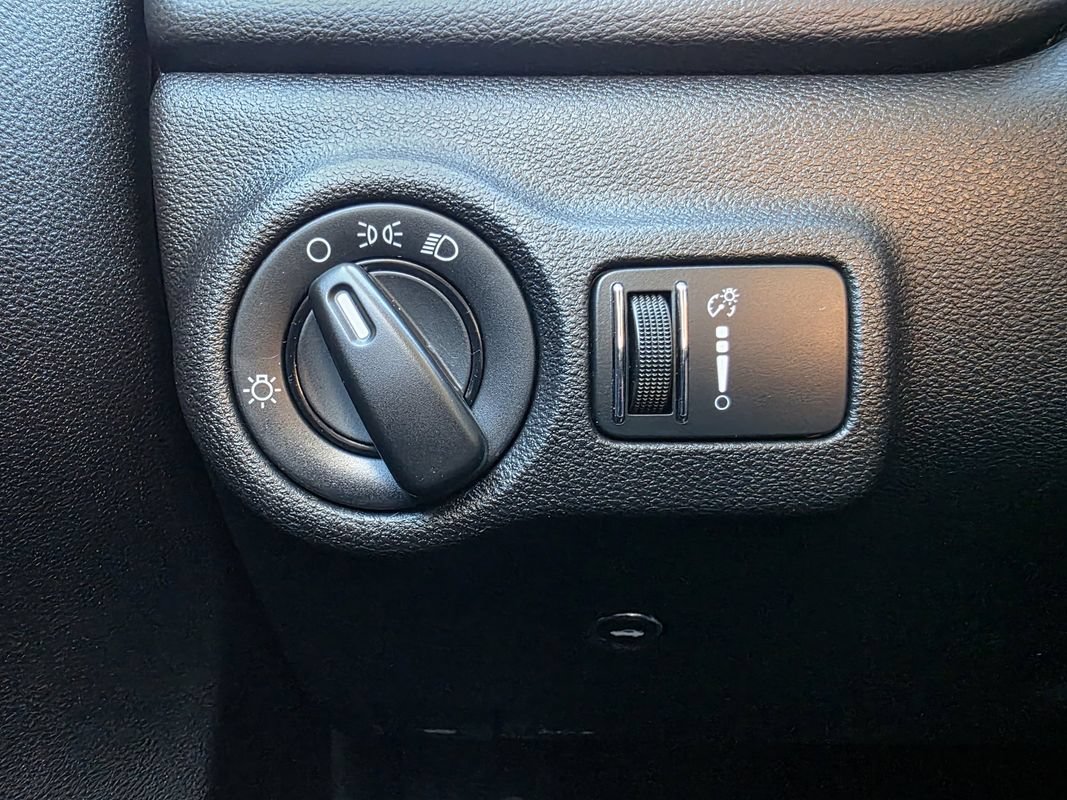 Used 2016 Dodge Dart SE w/ Convenience Group FWD image 29