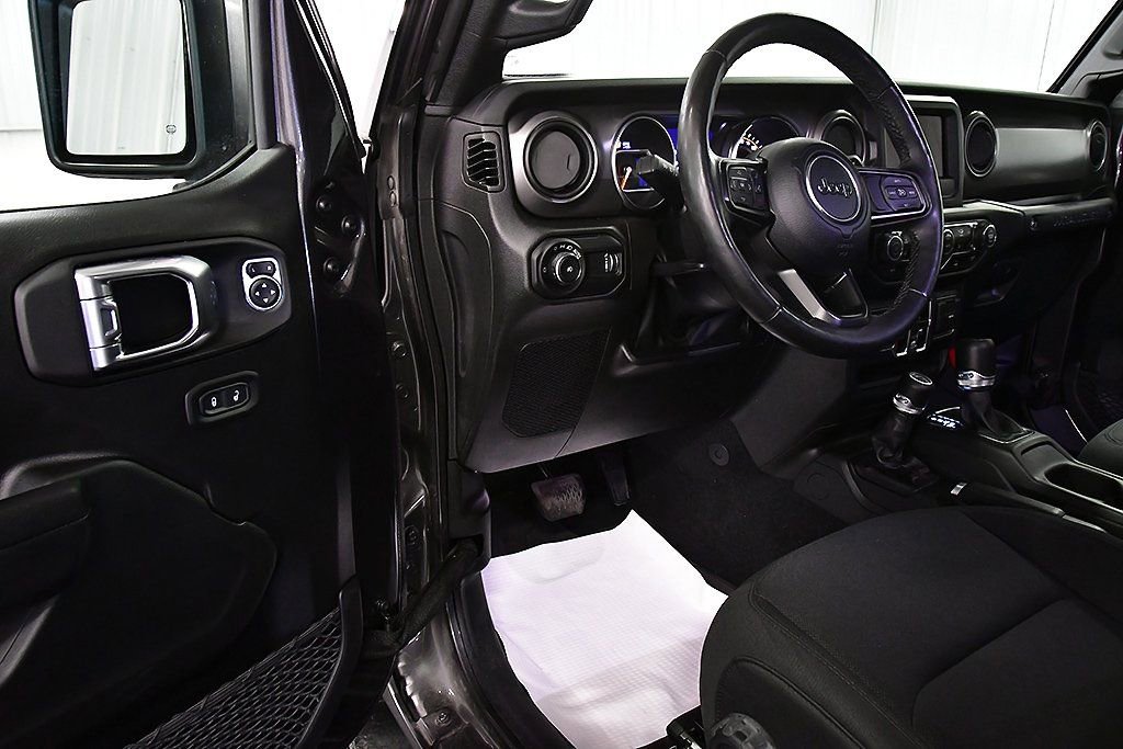 Used 2023 Jeep Wrangler Unlimited Sport AWD/4WD image 13