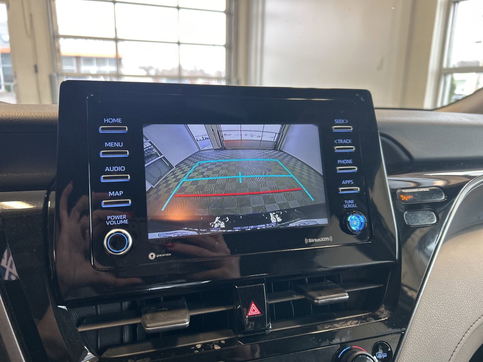 Used 2023 Toyota Camry SE image 25