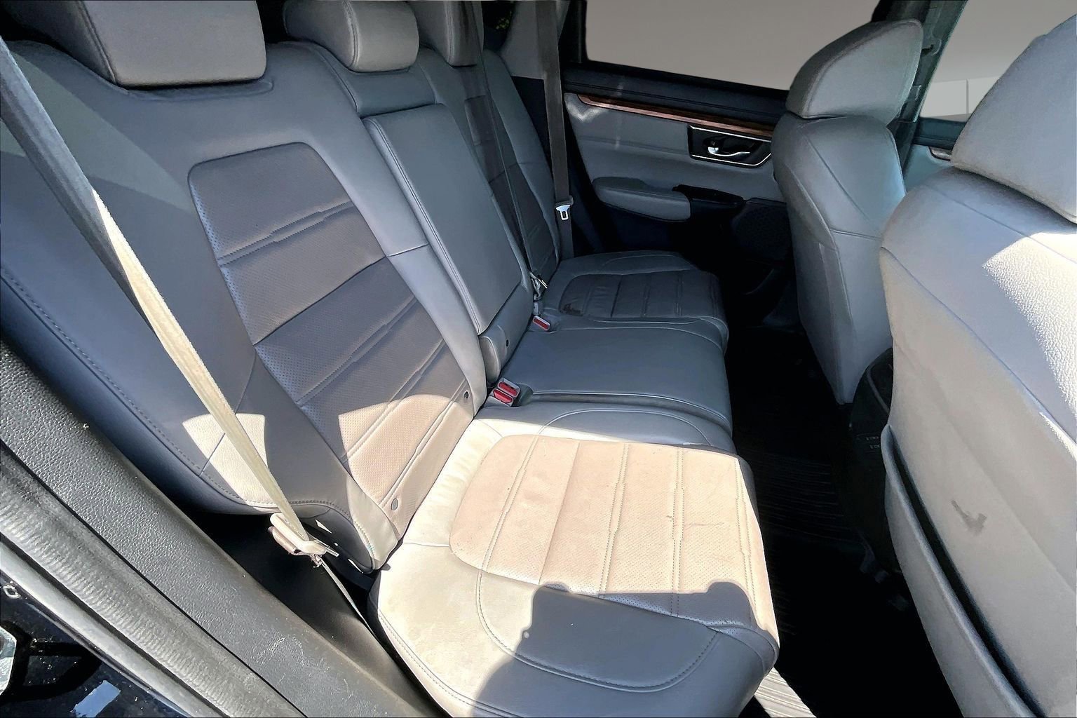 Used 2020 Honda CR-V Touring image 25