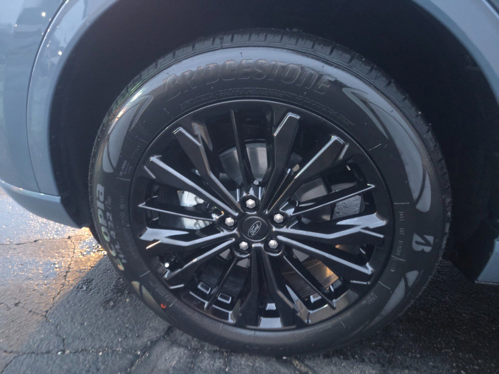 New 2026 Ford Escape ST-Line Elite w/ Equipment Group 501A image 28