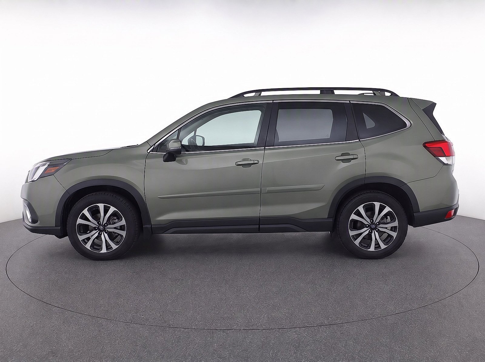 Used 2021 Subaru Forester Limited AWD/4WD image 6